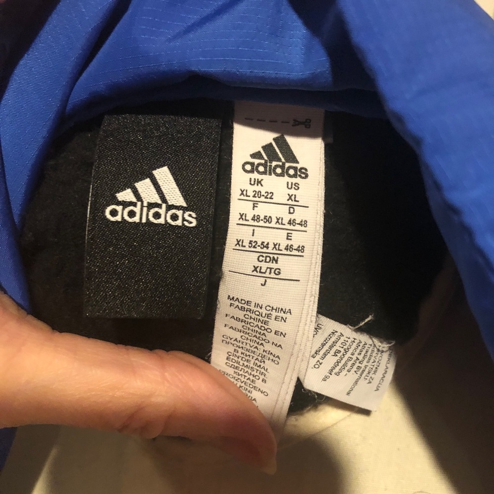 Like New Women's Adidas ID Shell Jacket Blue Cropped Hidden Hood Size XL. - Picture 7 of 8
